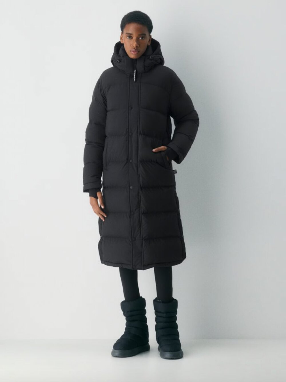 Aritzia Women’s Super Puff Long cliMATTE (XXS)